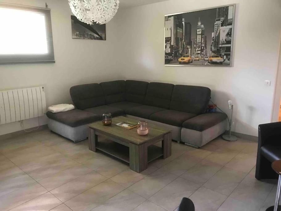 Tres Bel Appartement 3 Pieces + Jardin + Parking 迪沃讷莱班 外观 照片